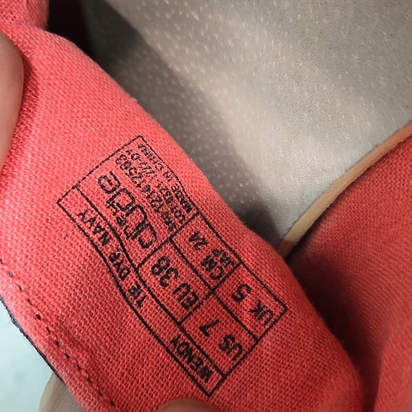 Hey Dude Women Wendy Tie Dye Navy Loafer Slip On Shoes Sz 7 - Picture 7 of 11